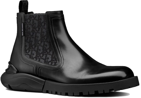 Dior Boot Kulit Anak Sapi Hitam 3BO244ZGB_H969 Lookbook Dior Boot Kulit Anak Sapi Hitam 3BO244ZGB_H969