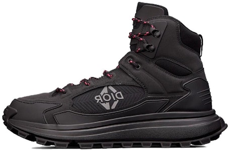 DIOR迪奥 Snow 徽標繫帶 及踝 戶外靴 黑色 Buy DIOR迪奥 Snow 徽標繫帶 及踝 戶外靴 黑色