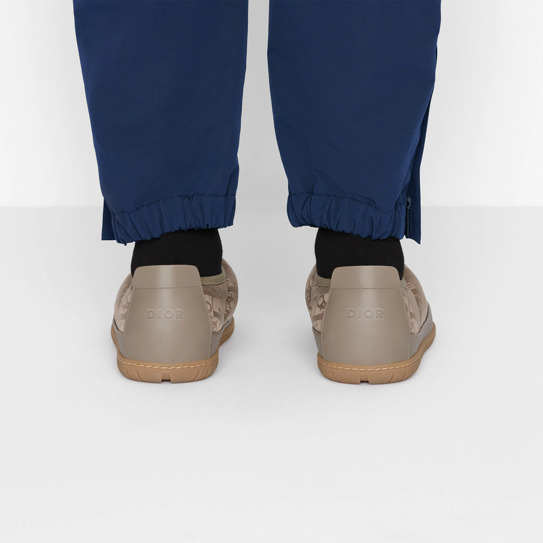 Purchase Dior Zapatilla Neve 'Quilted Dior Oblique - Beige' 3SA089ZHN-H161