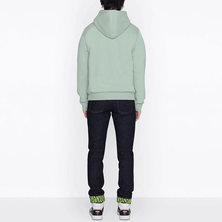 Purchase DIOR SS22 Sweater Hijau Logo Bordir. 113J698A0531-C670