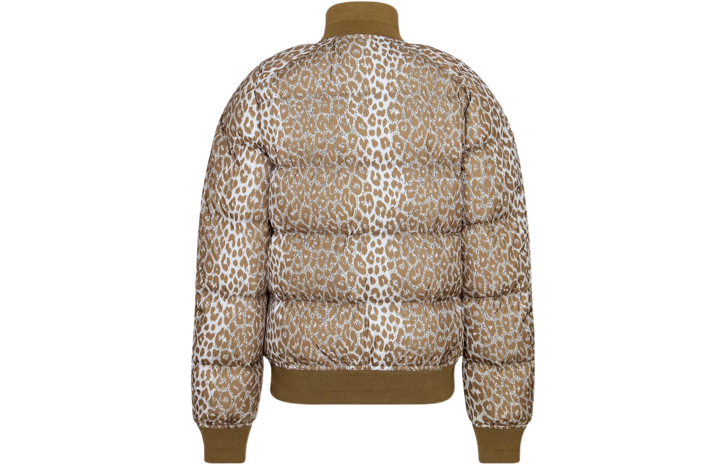 Lookbook DIOR SS22 레오파드 프린트 지퍼 퍼퍼 자켓 베이지 긴팔. 213C411A5492-C188