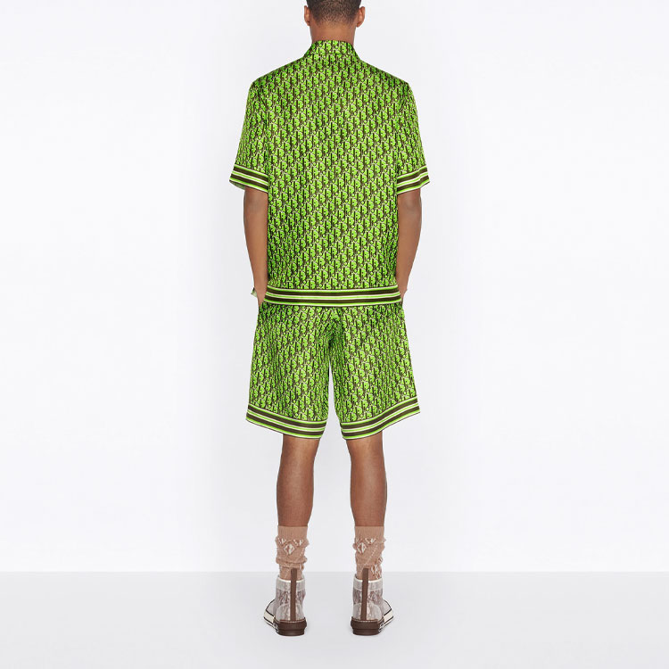 Purchase Dior SS22 Pantalones Cortos de Seda Estampados Verdes 013C121A4751-C686