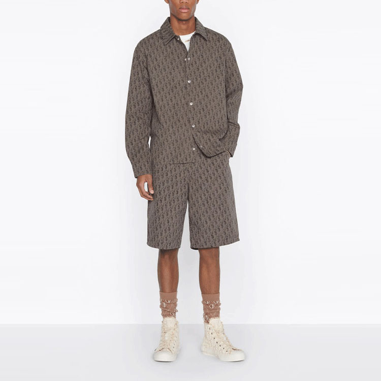 Shop DIOR SS22 男士棕色印花丹寧工裝短褲. 283D013AY510-C789