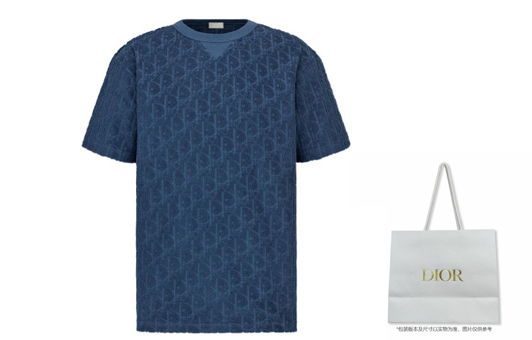 Shop 디올 SS22 로고 프린팅 반팔 크루넥 티셔츠 블루 패션. 113J692A0614-C531