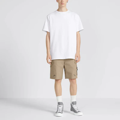 Camiseta Blanca de Manga Corta y Cuello Redondo DIOR SS23. 313J696B0554-C080 Shop Camiseta Blanca de Manga Corta y Cuello Redondo DIOR SS23. 313J696B0554-C080