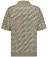 Lookbook DIOR SS23 男士全版Logo綠色POLO衫。 293M832AT396-C686