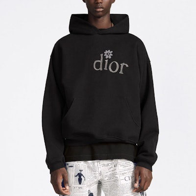 ディオール SS23 By Erl ブラックレタープリント フリースフーディー 313J653A0807-C988 Details for ディオール SS23 By Erl ブラックレタープリント フリースフーディー 313J653A0807-C988