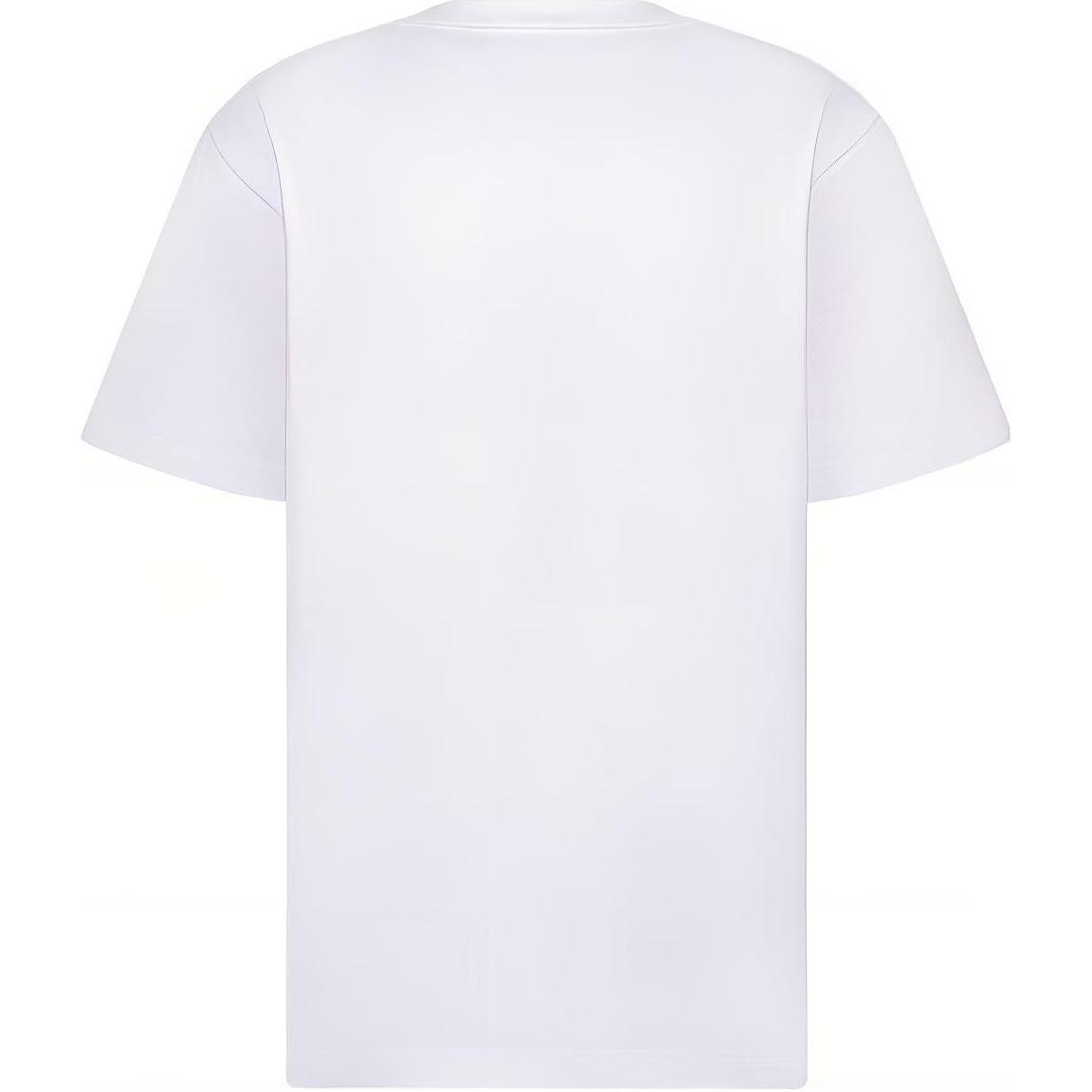 Lookbook Camiseta Blanca DIOR SS23 Estampada de Manga Corta y Cuello Redondo. 313J696D0554-C088