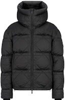 DIOR SS24 Black Puffer Jacket with Logo Patch and Hood. 413C403A5767-C989 DIOR SS24 Black Puffer Jacket with Logo Patch and Hood. 413C403A5767-C989