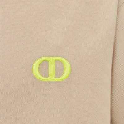 ディオール SS24 ロゴ刺繍 オーバーサイズ ベージュ クルーネック Tシャツ. 943J605F0554-C182 Sizing ディオール SS24 ロゴ刺繍 オーバーサイズ ベージュ クルーネック Tシャツ. 943J605F0554-C182