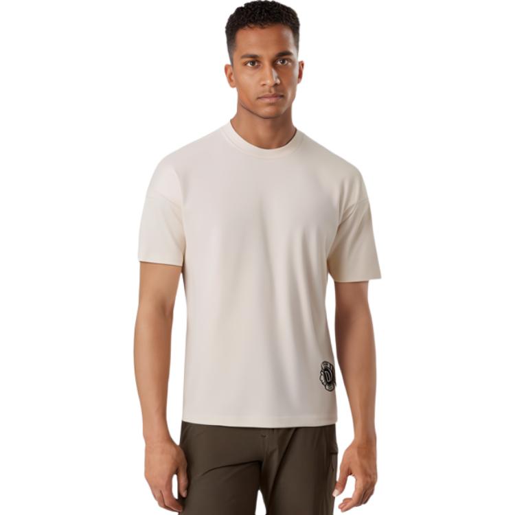 Shop DIOR SS24 Logo Cetakan Crewneck T-Shirt Beige. 483M648AT823-C089