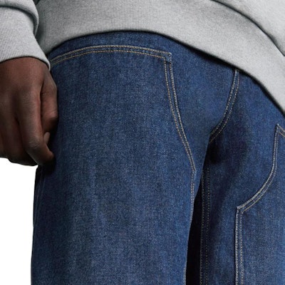 DIOR SS24 蓝色直筒牛仔裤 带徽标刺绣和纽扣口袋. 443D182A389-XC580 Details for DIOR SS24 蓝色直筒牛仔裤 带徽标刺绣和纽扣口袋. 443D182A389-XC580