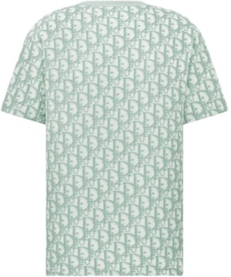迪奥 SS24 绿色印花标志宽松版型T恤 483J646A0906-C186 Lookbook 迪奥 SS24 绿色印花标志宽松版型T恤 483J646A0906-C186