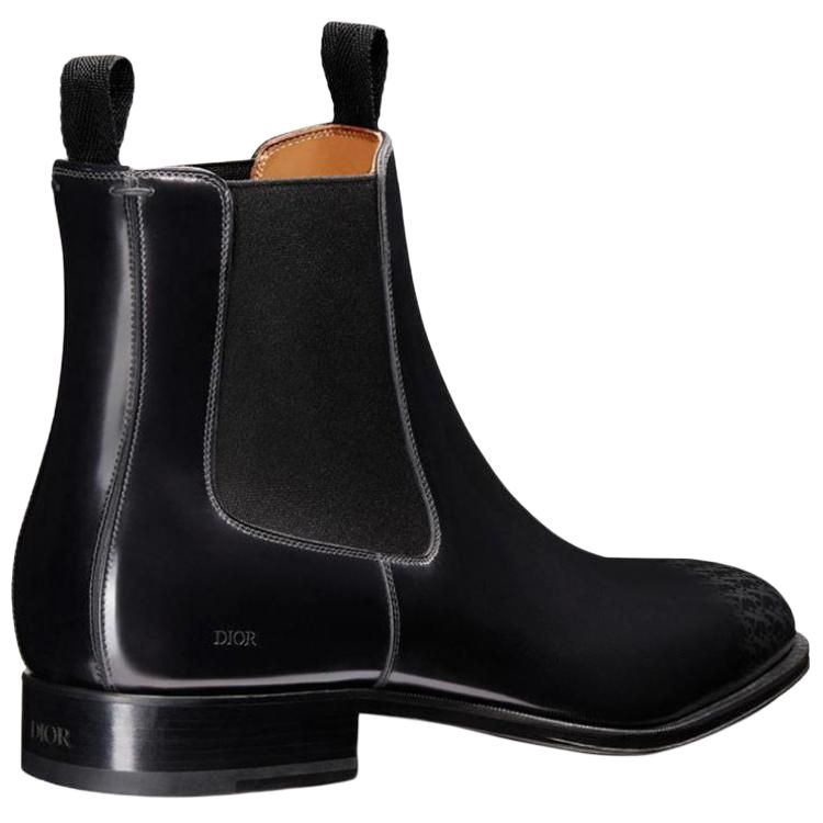 Shop Diorタイムレス チェルシーブーツ (グラデーションオブリーク柄) 3BO286ZTJ_H900