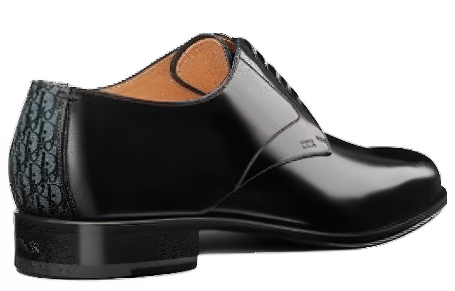 Shop Dior Timeless Derby 'Kulit Anak Lembu Hitam Berkilat' 3DE305ZHX_H968