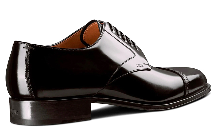 Lookbook Dior Timeless Sepatu Derby Kulit Lembu Polos 'Hitam' 3DE320YON_H969