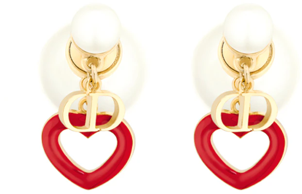 Anting Dior Tribales Emas Resin Putih & Detail Perak Cet Gincu Merah E1638TRILQ-D309 Lookbook Anting Dior Tribales Emas Resin Putih & Detail Perak Cet Gincu Merah E1638TRILQ-D309