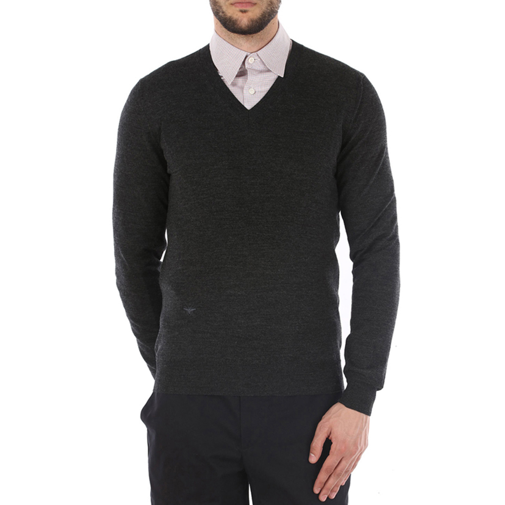 Lookbook DIOR Sweater V-Neck Wool Bordir Lebah Abu Tua 003M600B-T532-840