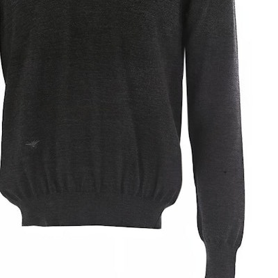 Suéter de Lana DIOR Gris Oscuro con Cuello en V y Bordado de Abeja. 003M600B-T532-840 Sizing Suéter de Lana DIOR Gris Oscuro con Cuello en V y Bordado de Abeja. 003M600B-T532-840