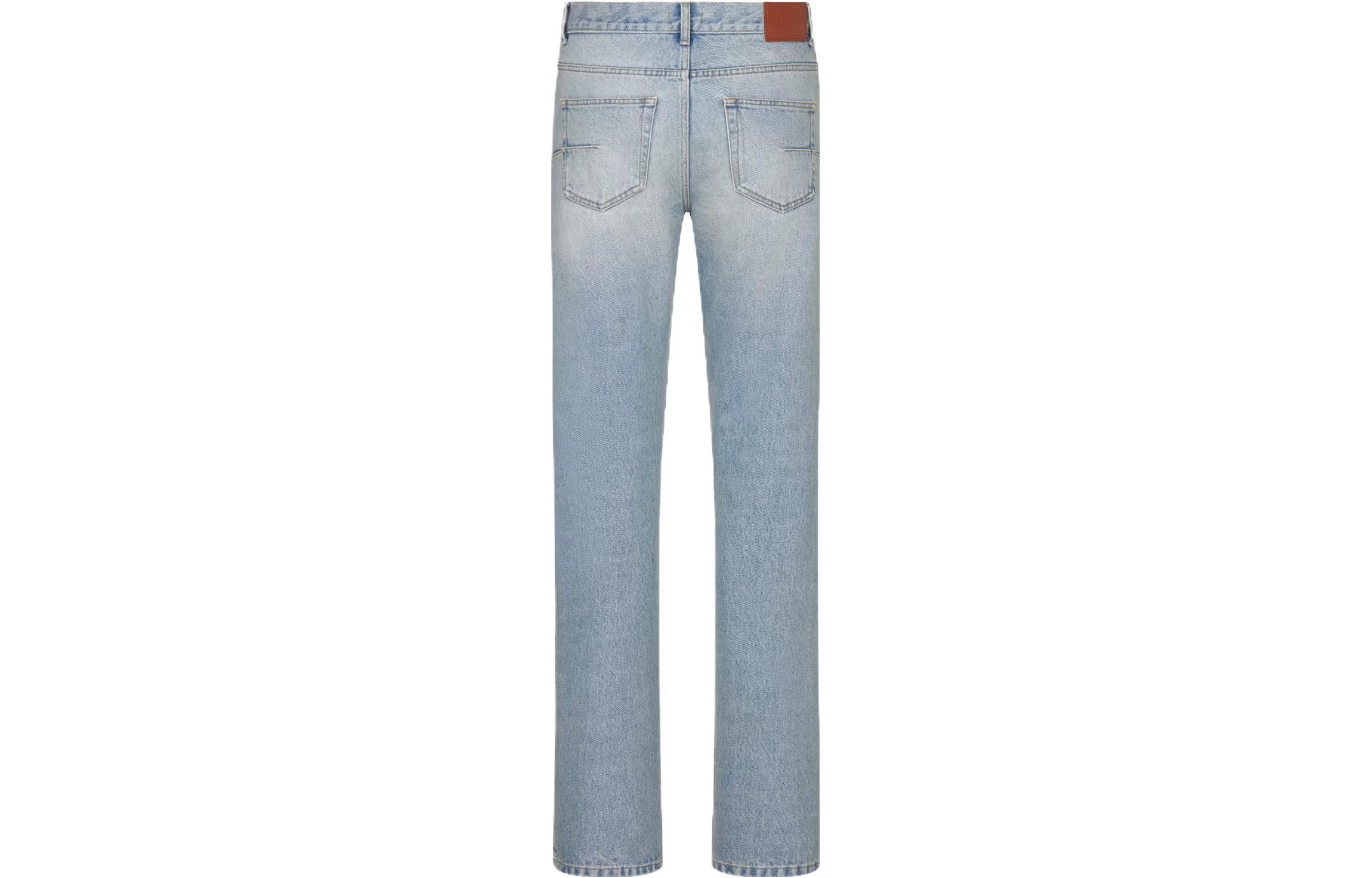 Lookbook DIOR Jeans Rectos Hombre Azul Claro Lavados de Tiro Medio. 313D004K360X-C510