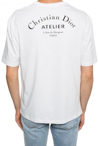 DIOR Baju-T Putih dengan Cetakan Logo 863J621I0533-C089 Sizing DIOR Baju-T Putih dengan Cetakan Logo 863J621I0533-C089