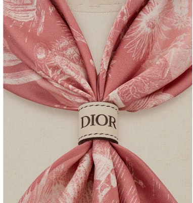 Dior x CACTUS JACK Bandana Pink/White Lookbook Dior x CACTUS JACK Bandana Pink/White
