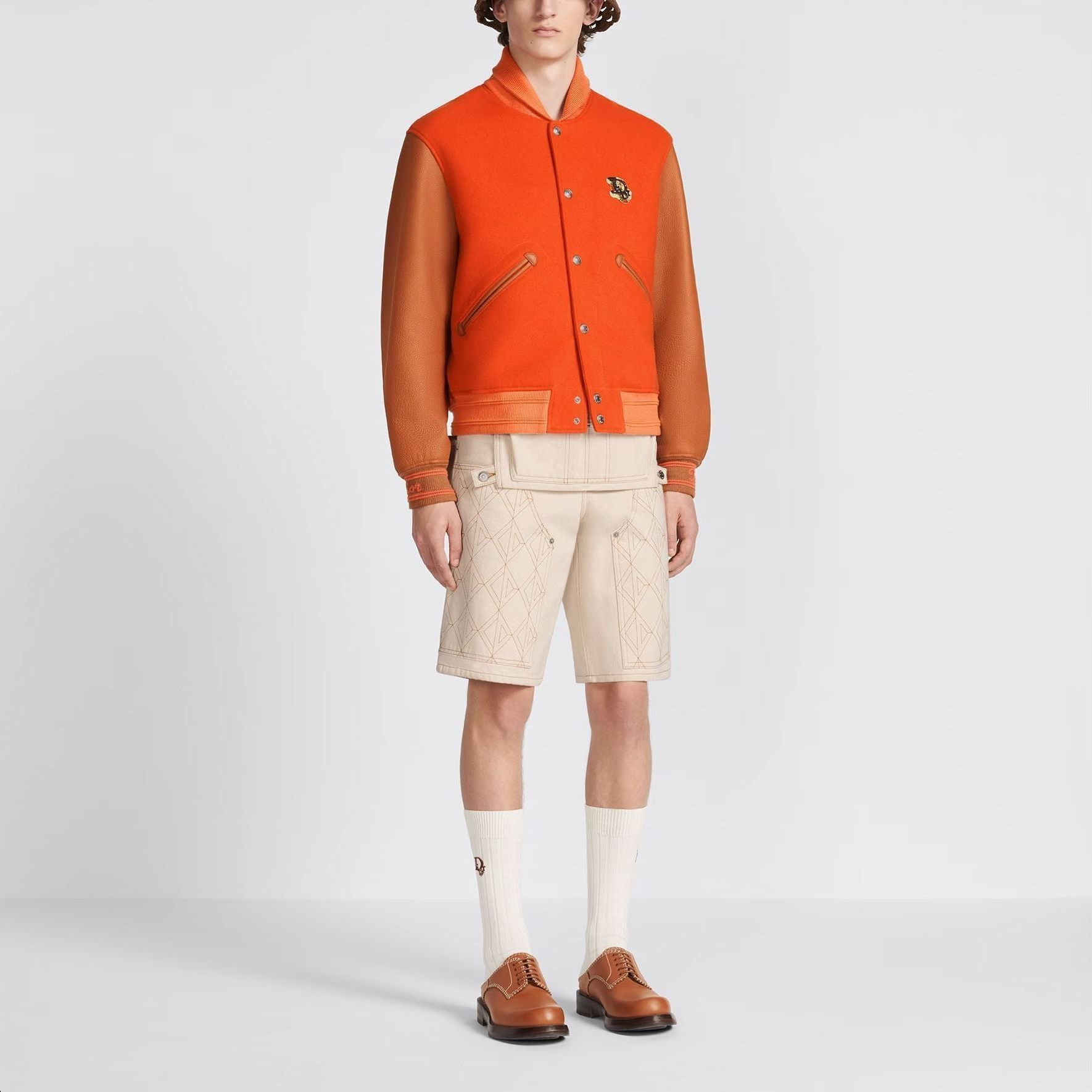 Shop DIOR x Denim Tears SS23 刺繡Logo格紋工裝短褲奶油白 393D187AY525-C082