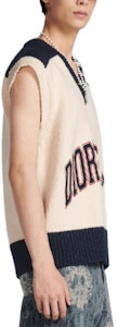 DIOR x Denim Tears SS23 Vest Warna Blok Rajut Tanpa Lengan Putih Pria. 393M654AT657-C085 Sizing DIOR x Denim Tears SS23 Vest Warna Blok Rajut Tanpa Lengan Putih Pria. 393M654AT657-C085
