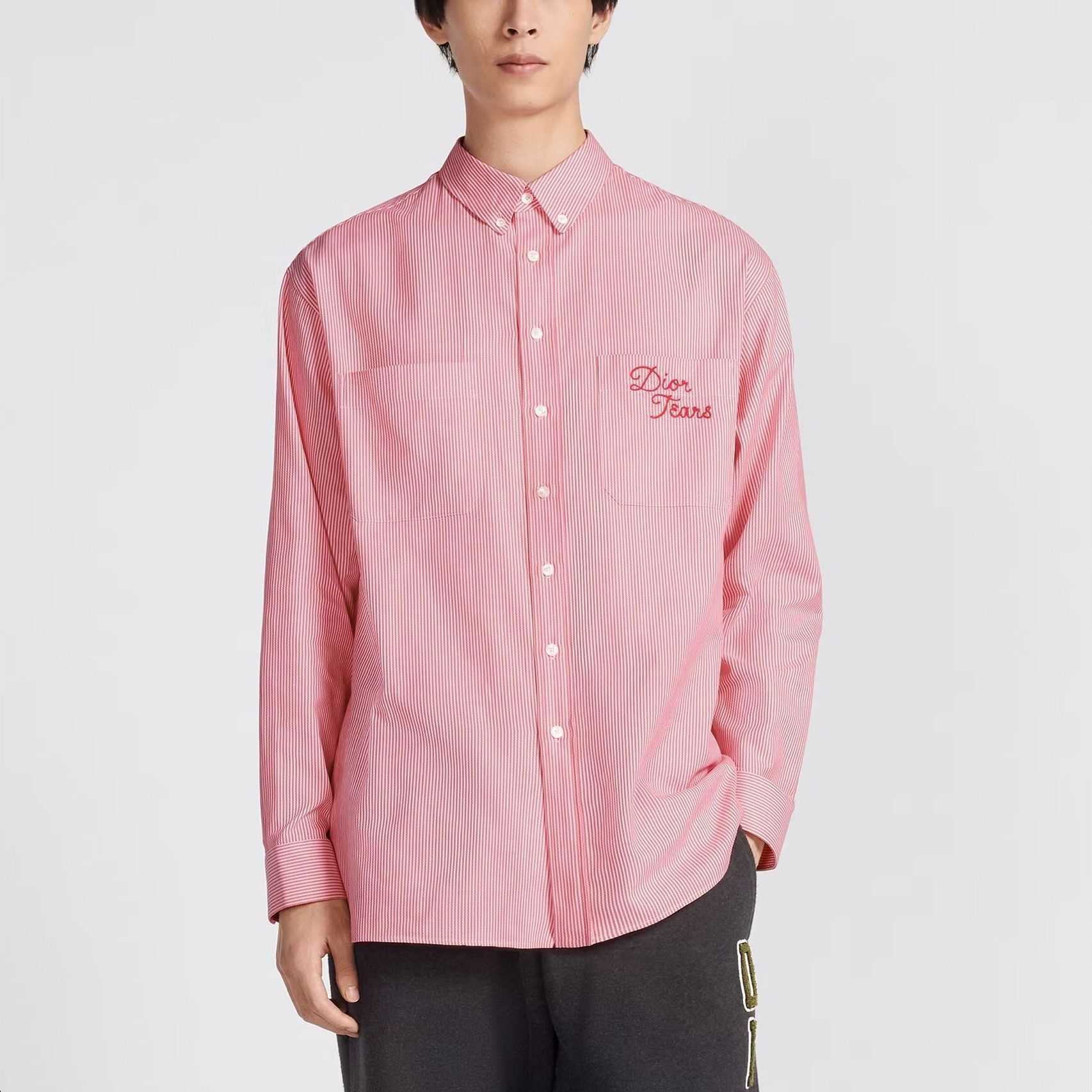 Shop DIOR x Denim Tears SS23 Baju Lengan Panjang Jalur Logo Merah Sulam Lelaki 393C517A5819-C073