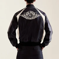 Lookbook DIOR x Jordan 男士海軍藍棒球外套膠囊系列 033C401A4805-504