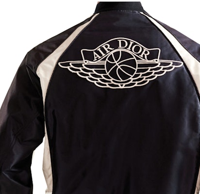 DIOR x ジョーダン カプセルコレクション メンズ ネイビーベースボールジャケット 033C401A4805-504 Sizing DIOR x ジョーダン カプセルコレクション メンズ ネイビーベースボールジャケット 033C401A4805-504