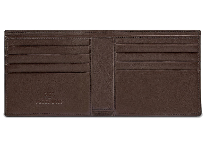 Lookbook Dompet Dior x Peter Doig Coklat