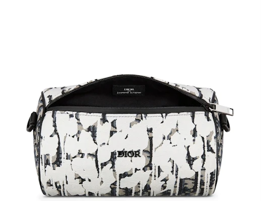 디올x레이몬드 페티본 롤러 메신저백 (화이트/블랙)
Lookbook 디올x레이몬드 페티본 롤러 메신저백 (화이트/블랙)