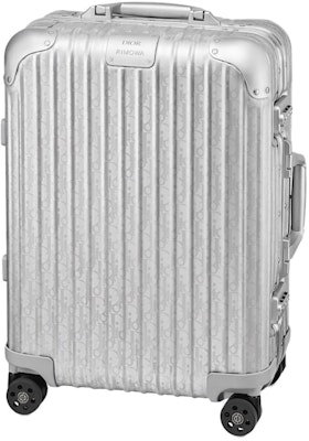 Dior x RIMOWA 4-Wheel Cabin Suitcase Aluminium Dior Oblique Silver Order Dior x RIMOWA 4-Wheel Cabin Suitcase Aluminium Dior Oblique Silver