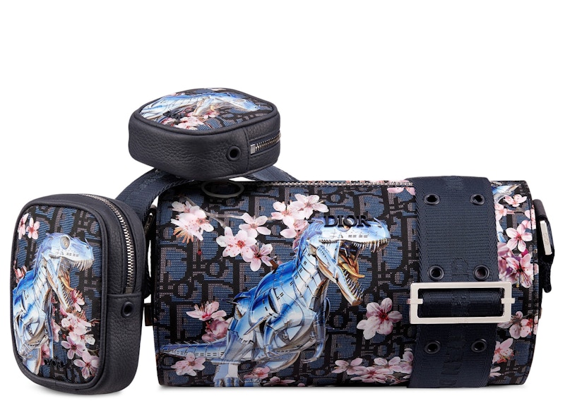 Order Bolso Mensajero Dior x Sorayama Oblique Safari Nylon Azul