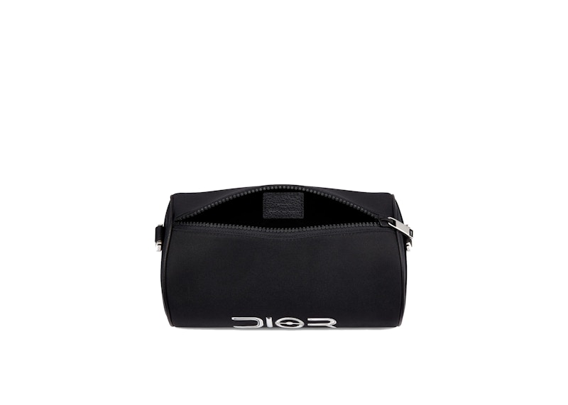 Lookbook 迪奥 x  空山基 黑色尼龙斜挎包