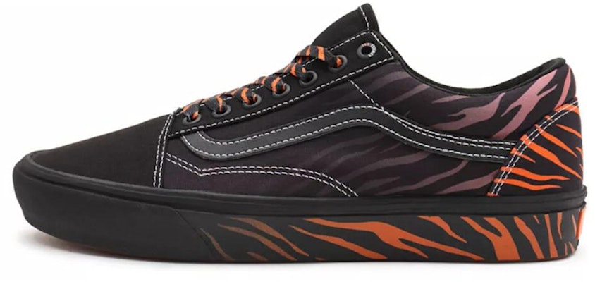 Discovery Inc x Vans Comfycush Old Skool 'Projek Kucing' VN0A5DYC9KH Buy Discovery Inc x Vans Comfycush Old Skool 'Projek Kucing' VN0A5DYC9KH