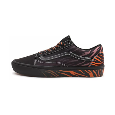 Discovery Inc Vans Comfycush Old Skool 'Project Cat'