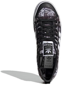 ディズニー/ピクサー×adidas ニッツァ "コミック" (黒/白) GX0993 Purchase ディズニー/ピクサー×adidas ニッツァ "コミック" (黒/白) GX0993