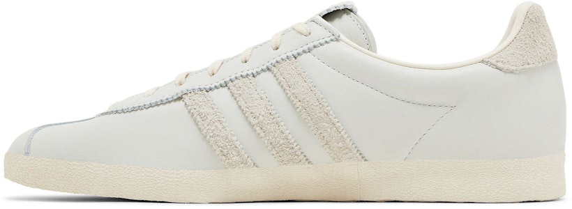 Disney x adidas Gazelle 'Koleksi Little Mermaid - Max' GZ0525 Lookbook Disney x adidas Gazelle 'Koleksi Little Mermaid - Max' GZ0525