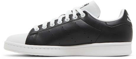 Disney x adidas Stan Smith 'Cruella' - Khas edisi Malaysia HP5587 Lookbook Disney x adidas Stan Smith 'Cruella' - Khas edisi Malaysia HP5587