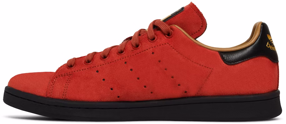 Disney x adidas Stan Smith 'Peter Pan - Kapten Hook' HP5581 Lookbook Disney x adidas Stan Smith 'Peter Pan - Kapten Hook' HP5581