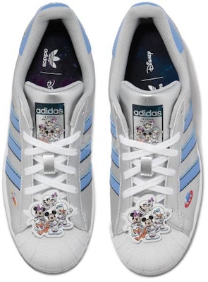 Disney x adidas Superstar 'Perjalanan Angkasa - Perak' HQ2174 Shop Disney x adidas Superstar 'Perjalanan Angkasa - Perak' HQ2174