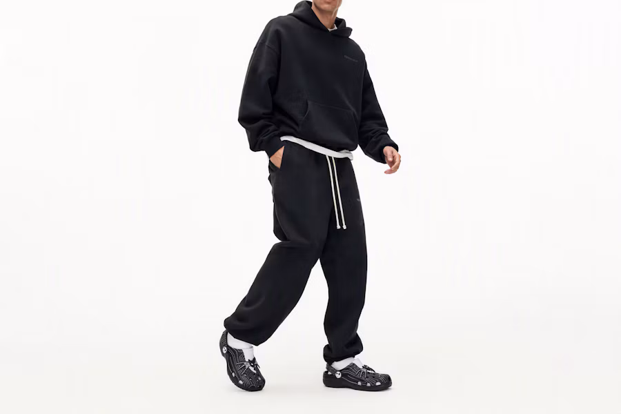 迪士尼 x Crocs 經典洞洞鞋『聖誕夜驚魂』 210561-90H Order 迪士尼 x Crocs 經典洞洞鞋『聖誕夜驚魂』 210561-90H