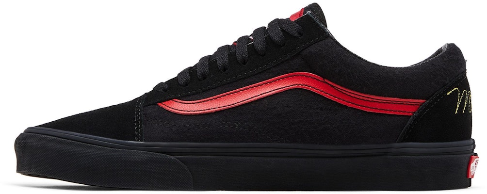 迪士尼 x Vans Old Skool '米老鼠俱乐部' VN0A38G1UNB Lookbook 迪士尼 x Vans Old Skool '米老鼠俱乐部' VN0A38G1UNB