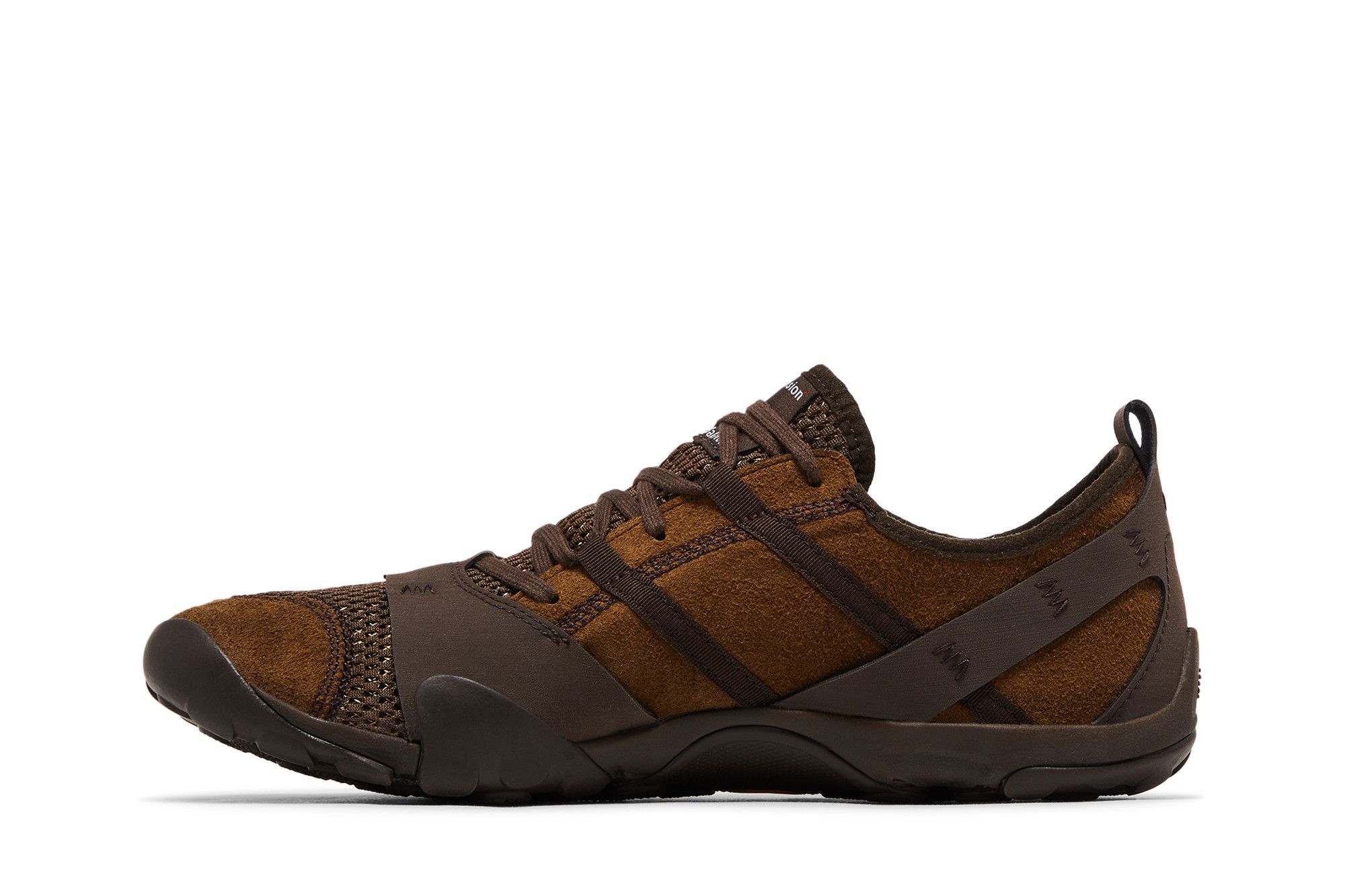 Shop District Vision x New Balance MT10O ''Desert Palm'' Sneakers MT10ODN