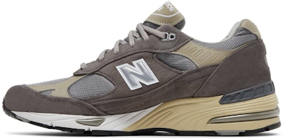 Dover Street Market x New Balance 991 'Ulang Tahun ke-40' M991DSM Lookbook Dover Street Market x New Balance 991 'Ulang Tahun ke-40' M991DSM