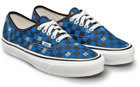 Dover Street Market x Vans OG Authentic LX 'DSM Checkerboard - Biru Hitam' VN0A4BV95B3 Lookbook Dover Street Market x Vans OG Authentic LX 'DSM Checkerboard - Biru Hitam' VN0A4BV95B3