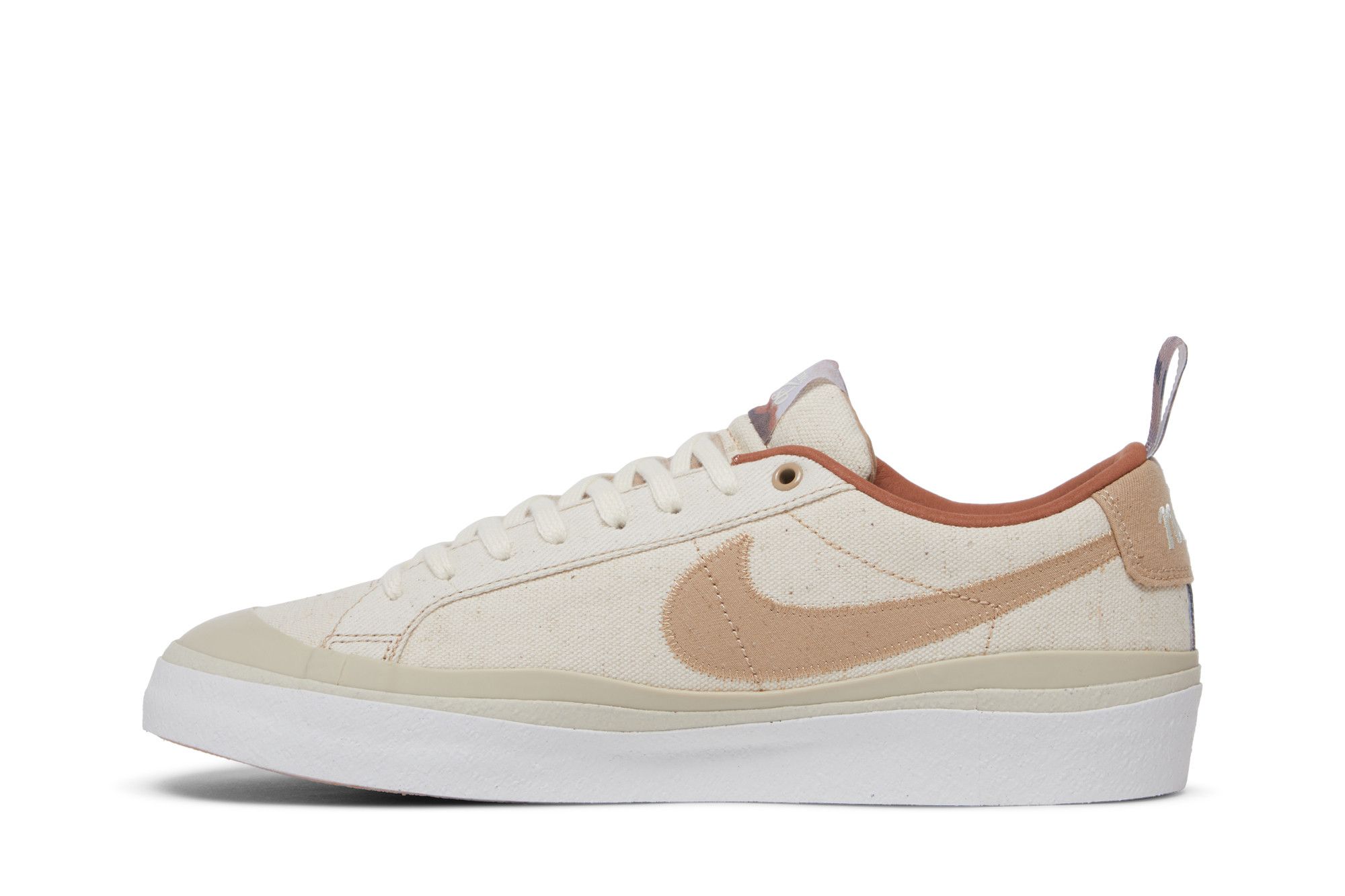 Shop 도옌 스케이트보드 x Nike SB 블레이저 로우 '반대의 조화' DZ3406-100 DZ3406-100