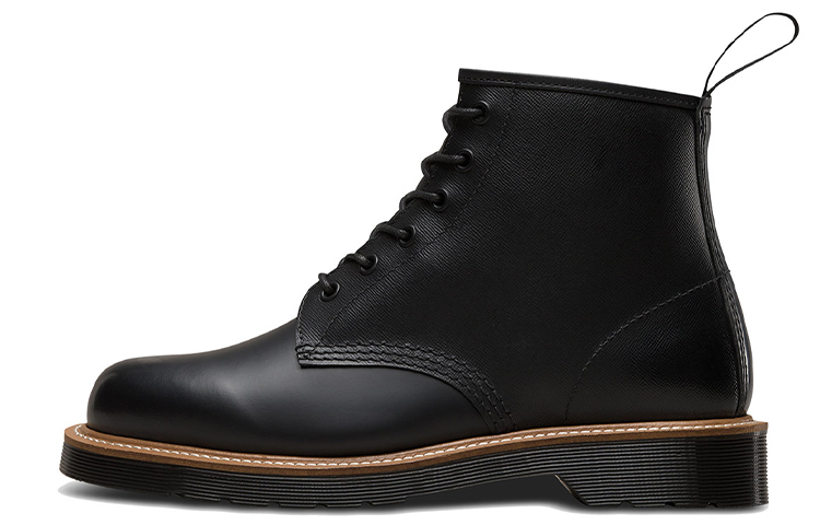 Dr. Martens 101 'Straw Smooth Black' 24389001